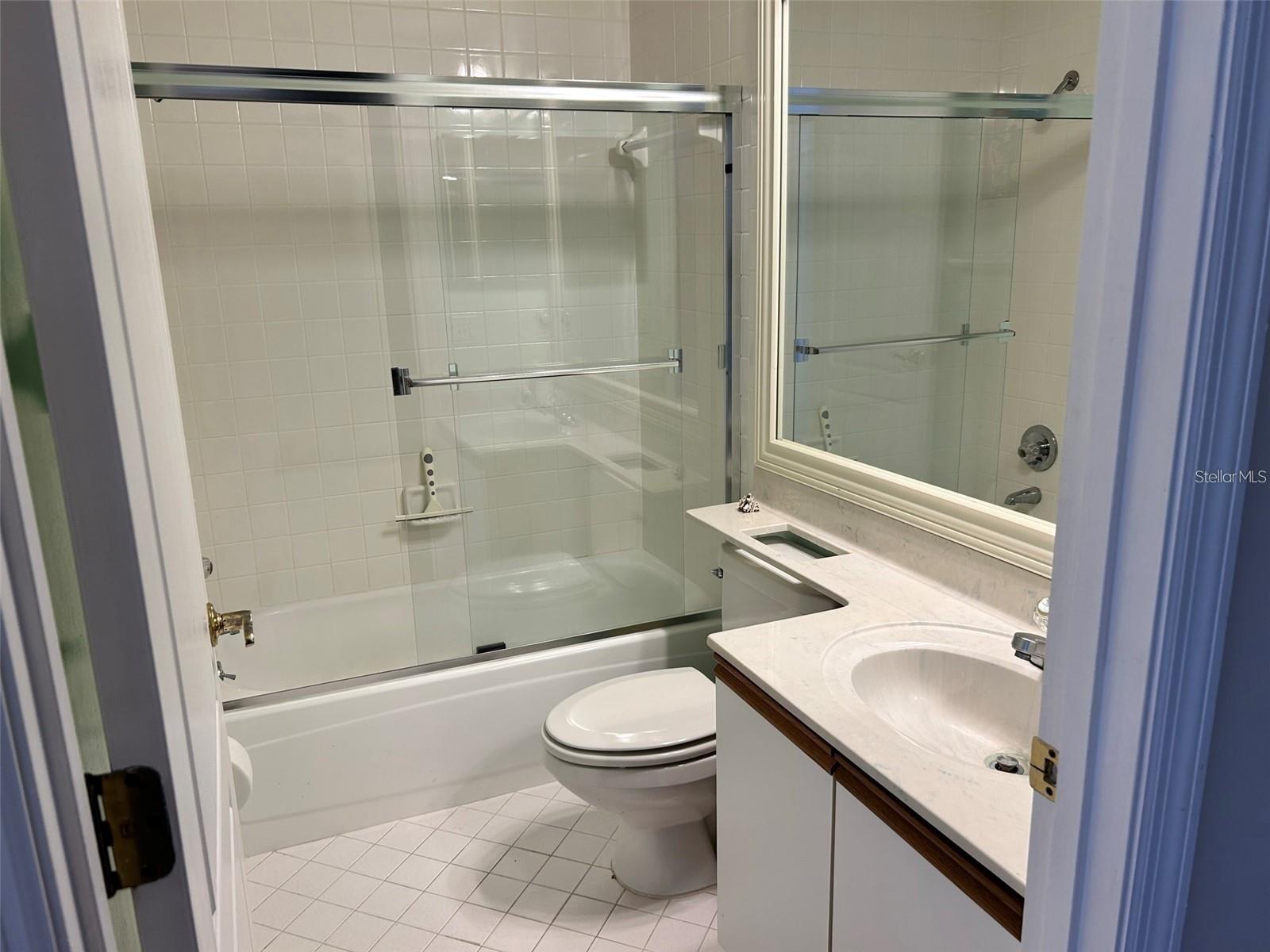 Image 41 of 72 For 2725 Clubhouse Drive