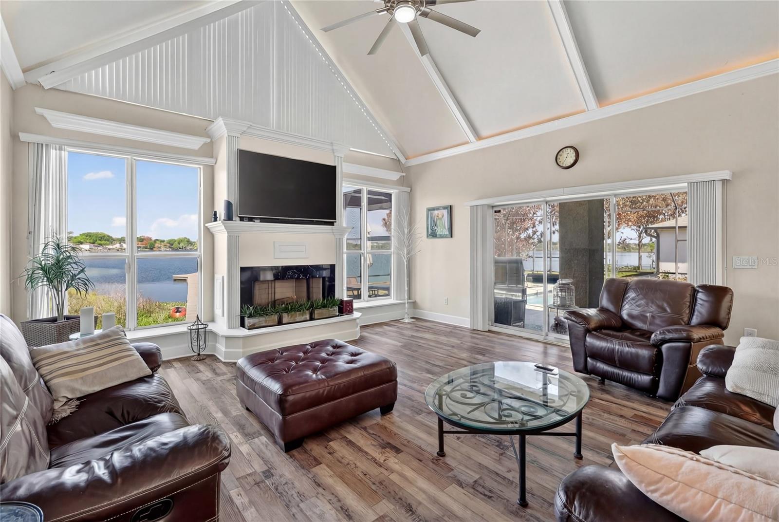 Image 34 of 72 For 1028 Lake Mariam Drive