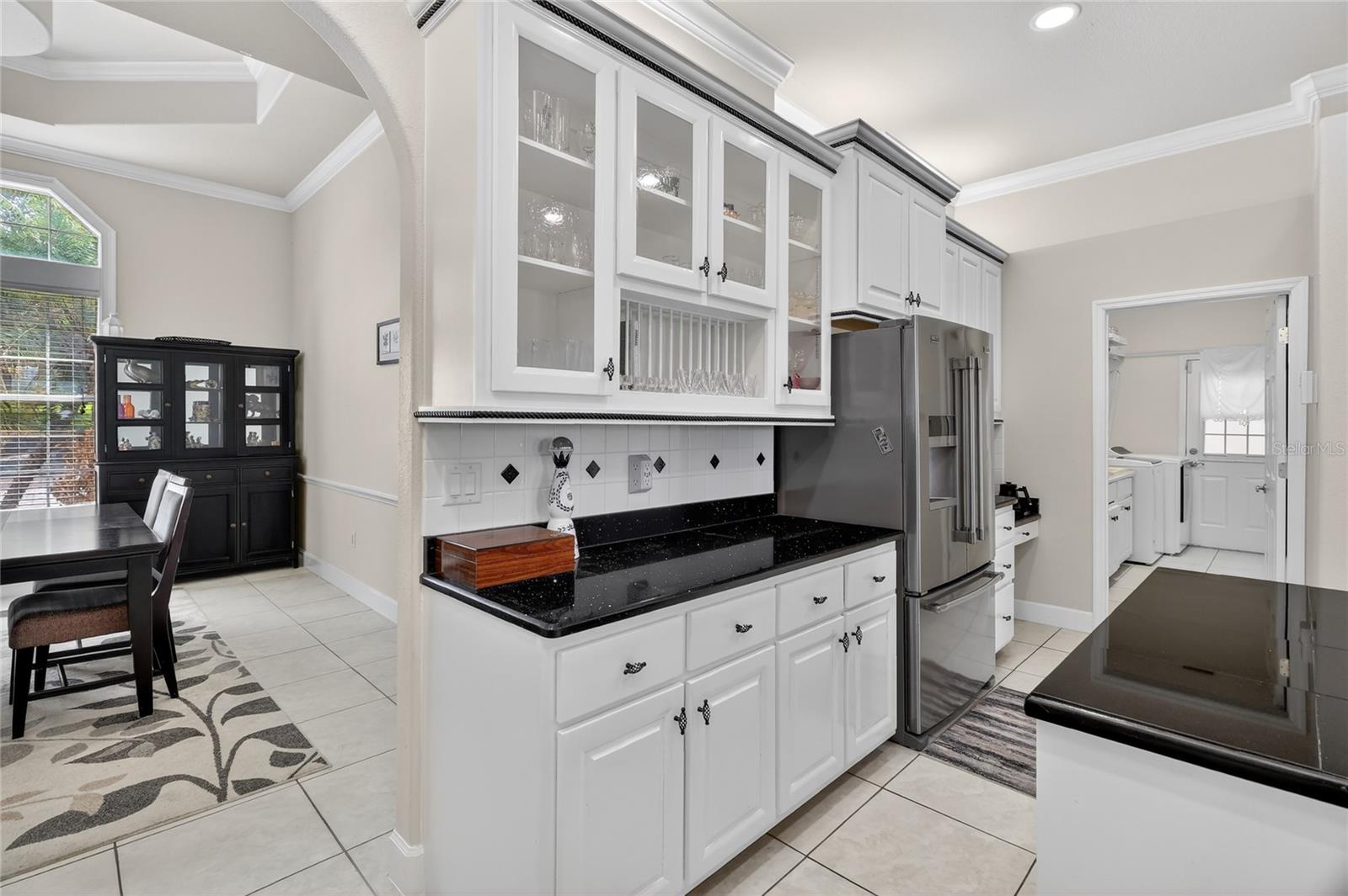 Image 43 of 72 For 1028 Lake Mariam Drive