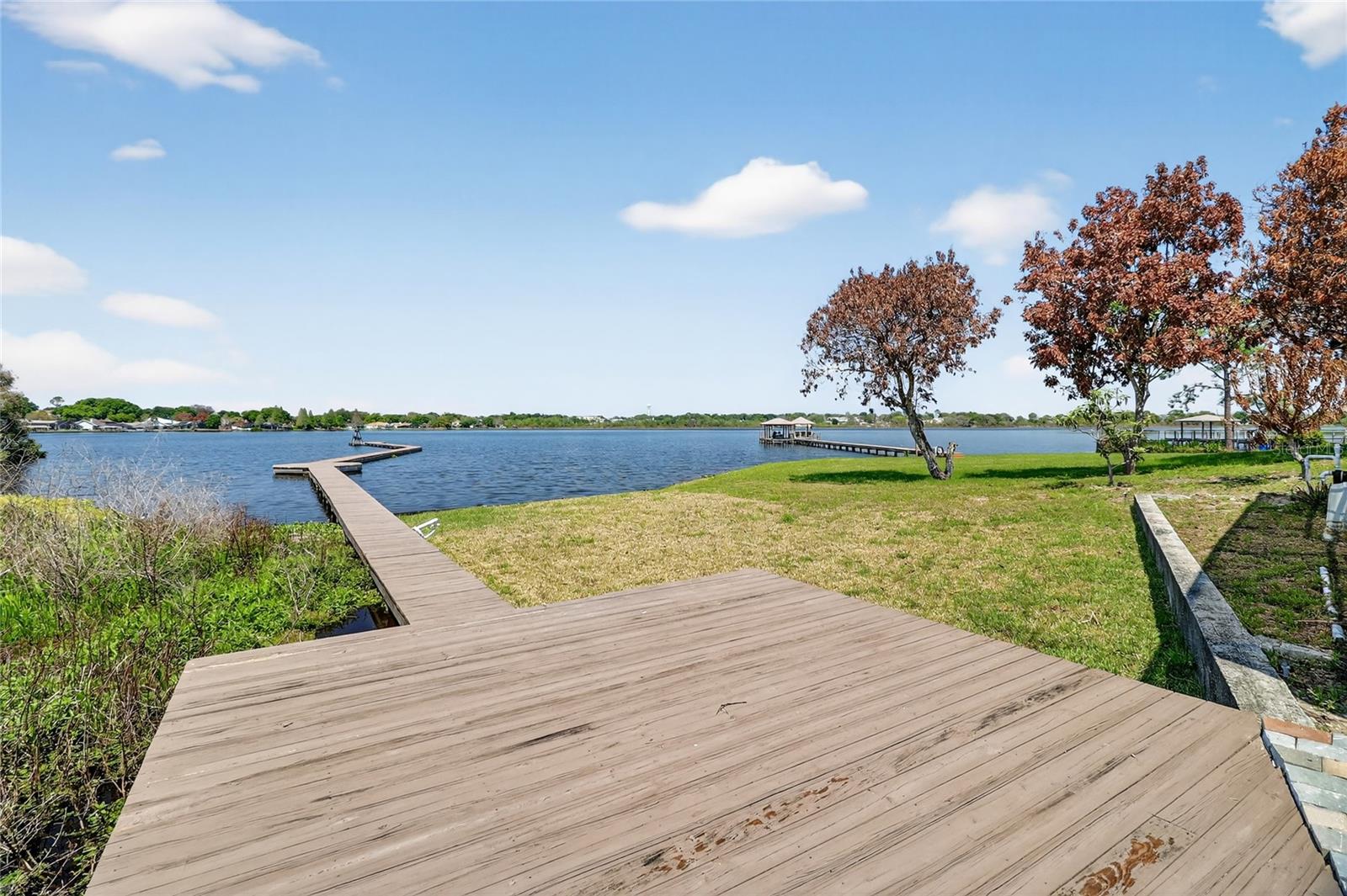 Image 65 of 72 For 1028 Lake Mariam Drive