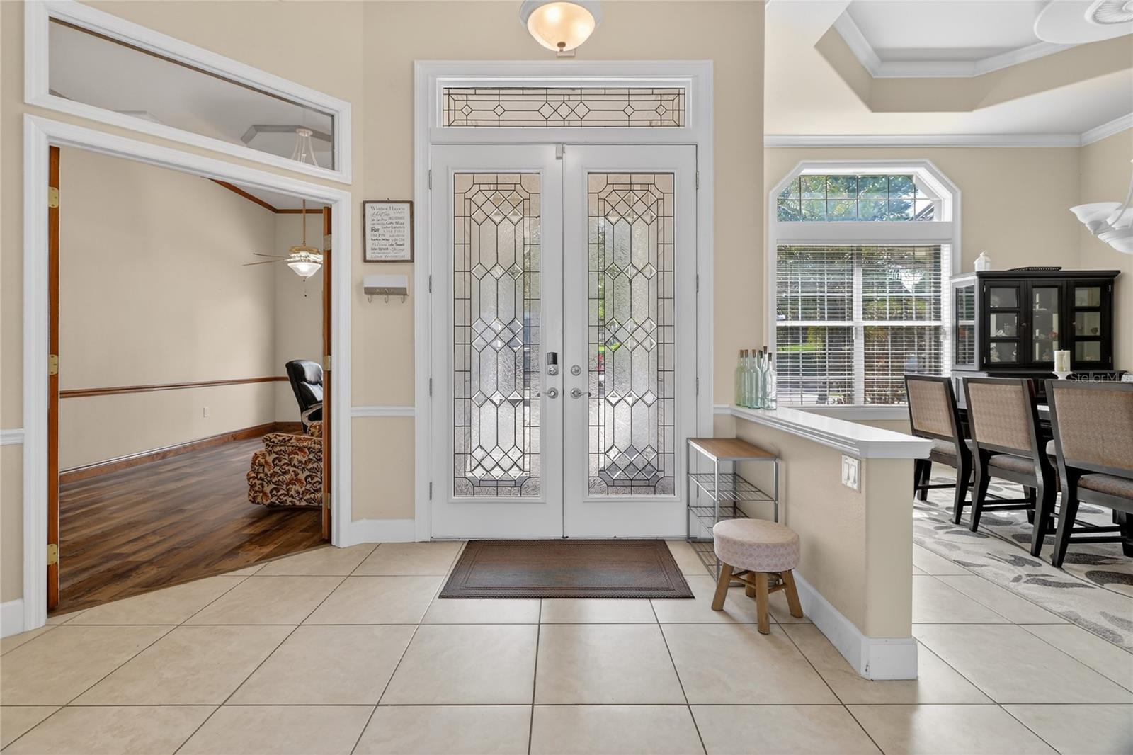 Image 7 of 72 For 1028 Lake Mariam Drive