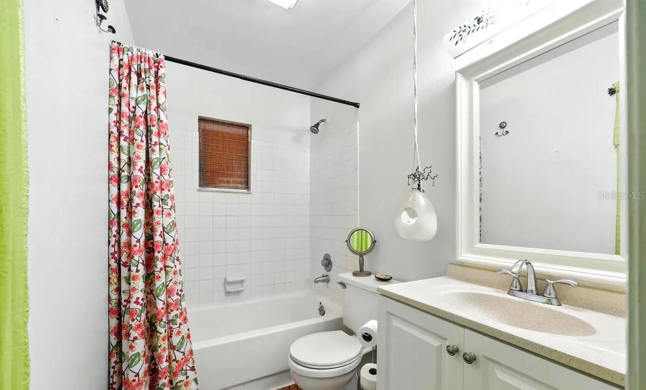 Image 14 of 30 For 708 Chapel Street