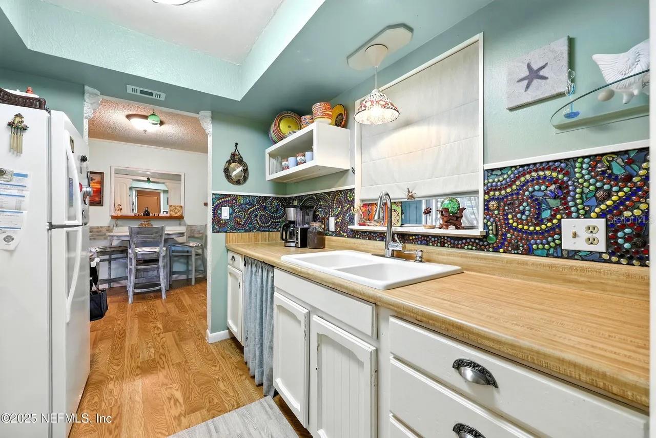 Image 8 of 30 For 708 Chapel Street