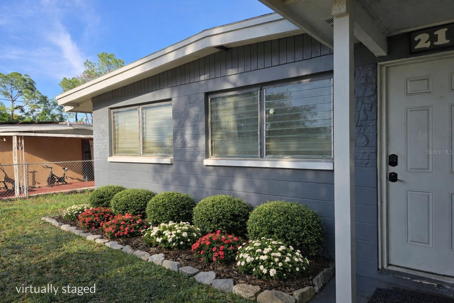 Image 3 of 43 For 216 Poinsettia Drive