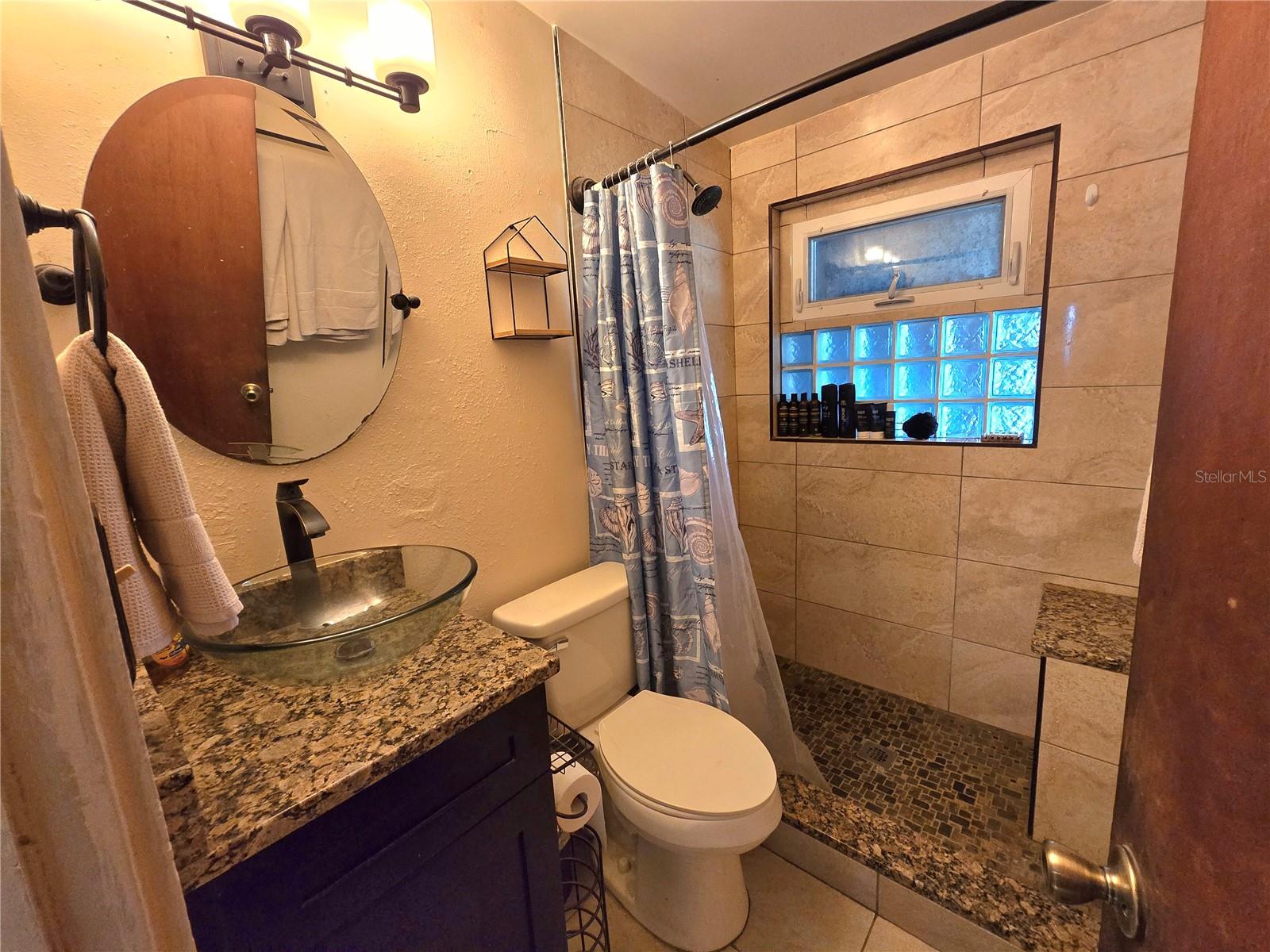 Image 37 of 43 For 216 Poinsettia Drive