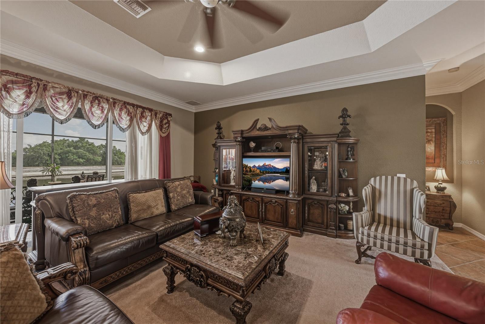 Image 13 of 100 For 5365 Hogan Lane