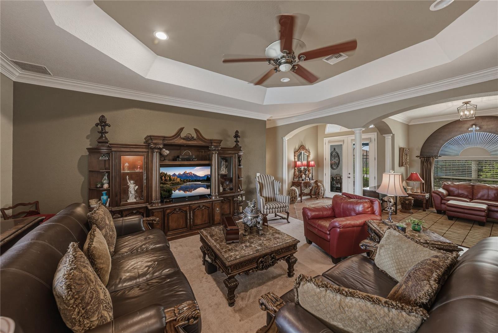 Image 14 of 100 For 5365 Hogan Lane