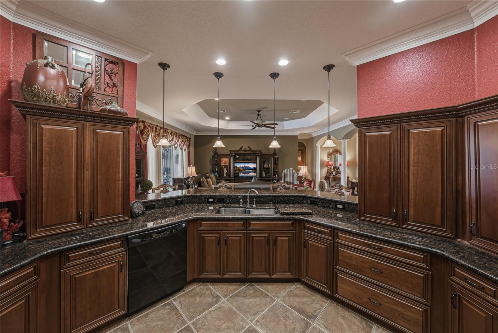 Image 22 of 100 For 5365 Hogan Lane