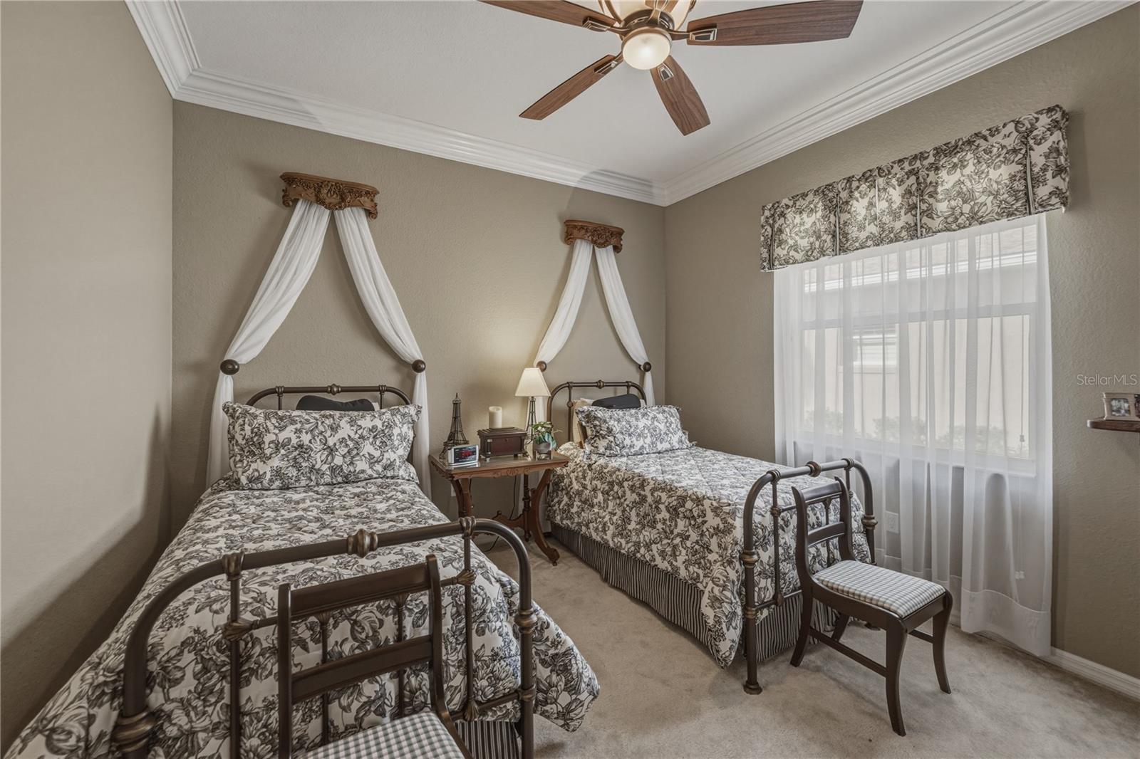 Image 44 of 100 For 5365 Hogan Lane