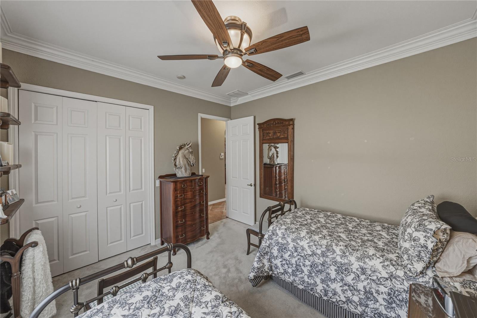 Image 45 of 100 For 5365 Hogan Lane