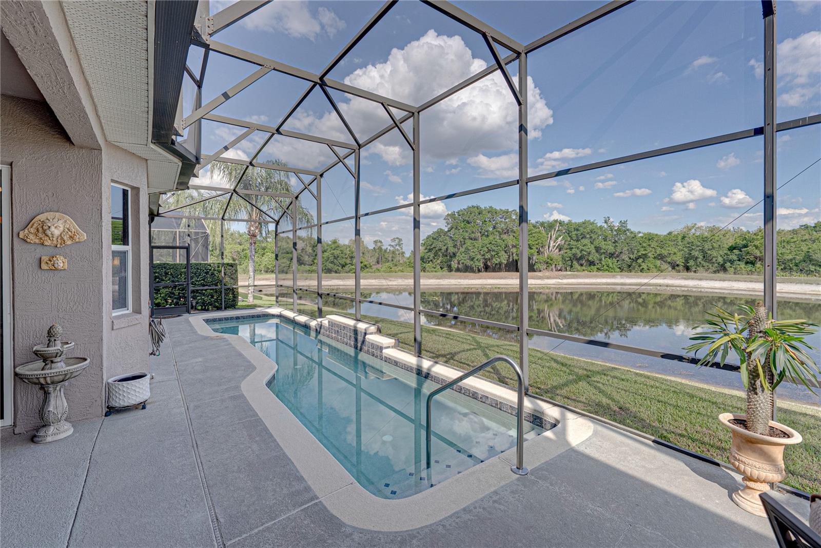 Image 58 of 100 For 5365 Hogan Lane