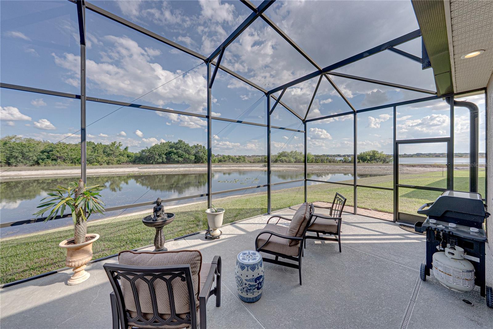 Image 59 of 100 For 5365 Hogan Lane