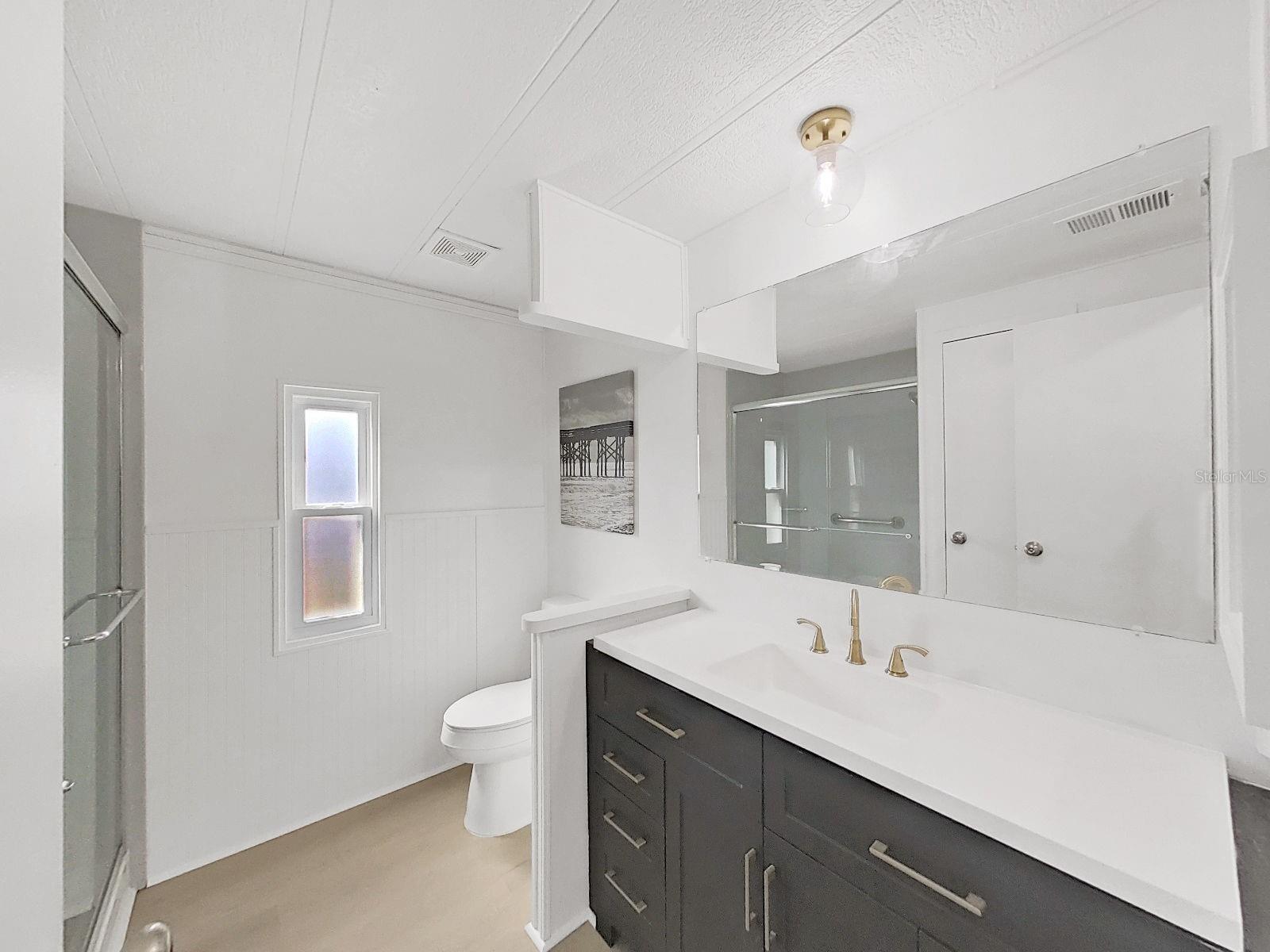 Image 27 of 39 For 4925 Foxwood Lake Dr