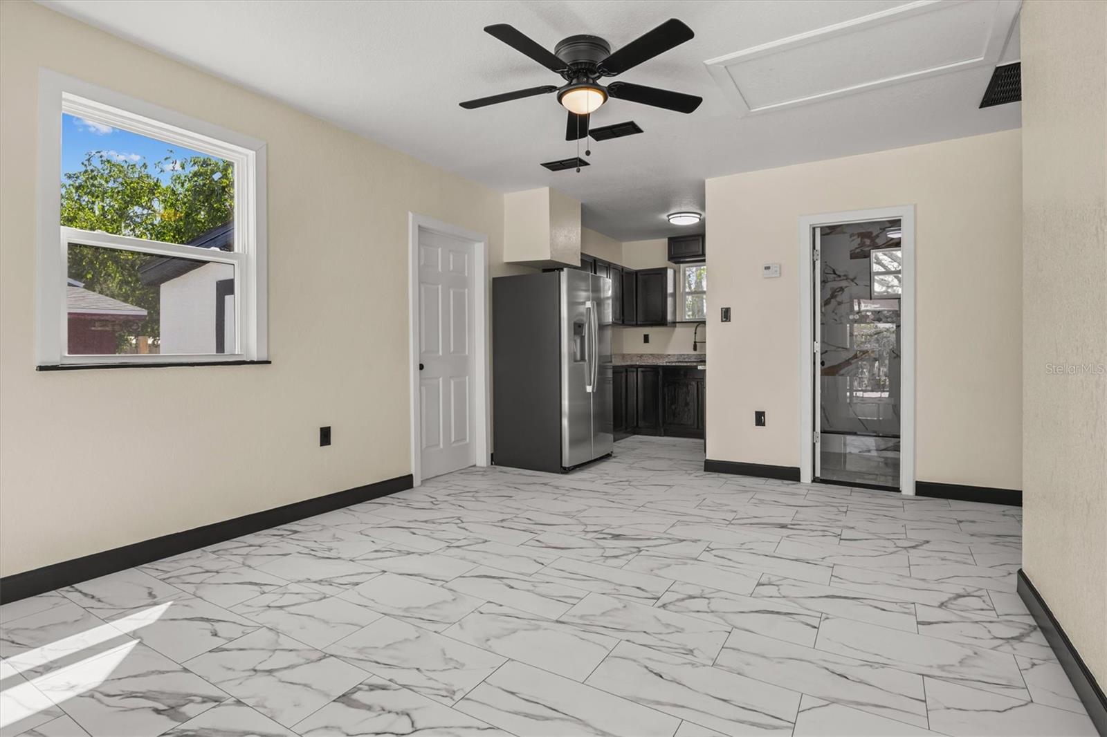 Image 14 of 33 For 2000 19th Street