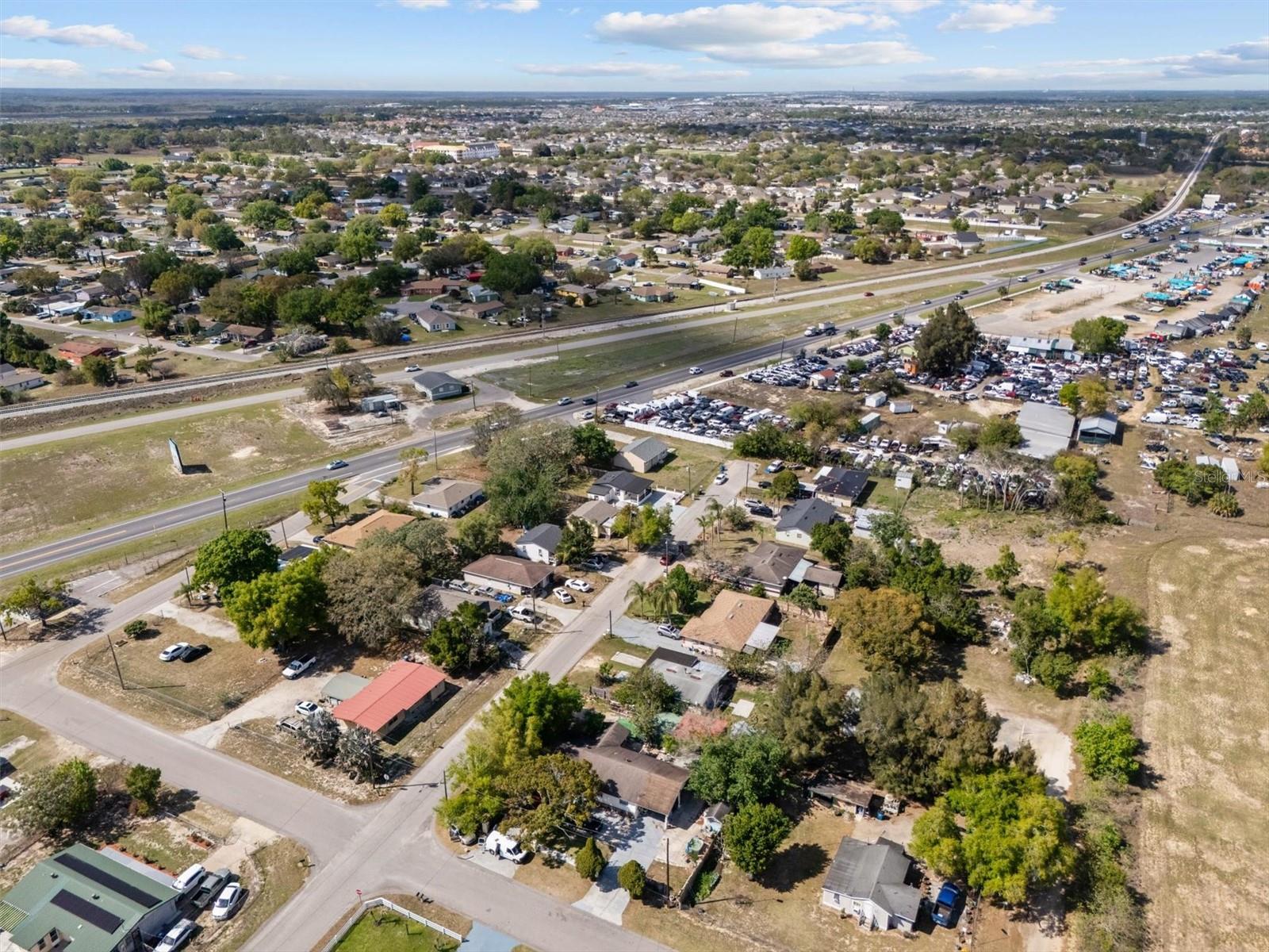 Image 30 of 33 For 2000 19th Street