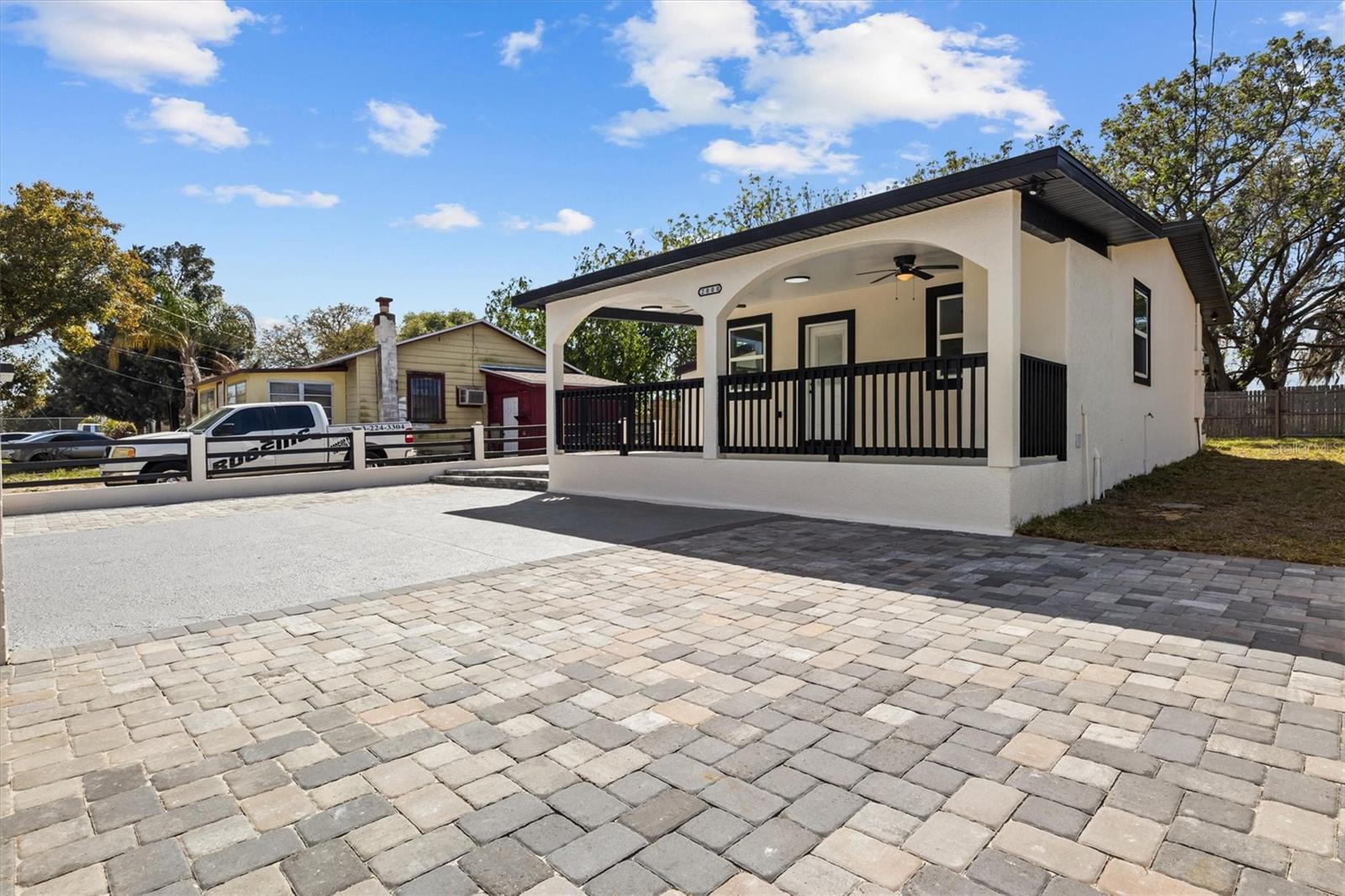 Image 5 of 33 For 2000 19th Street