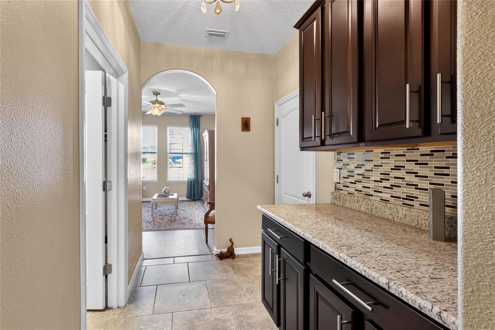 Image 13 of 60 For 132 Broad Street