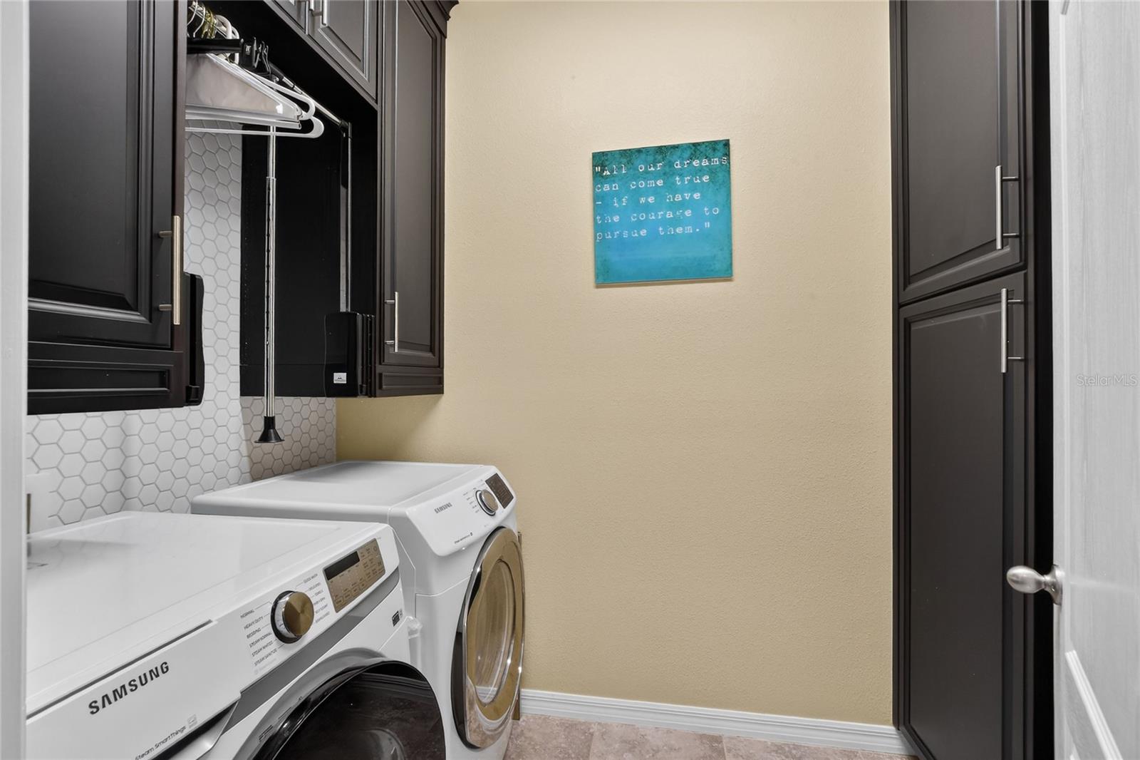 Image 15 of 60 For 132 Broad Street