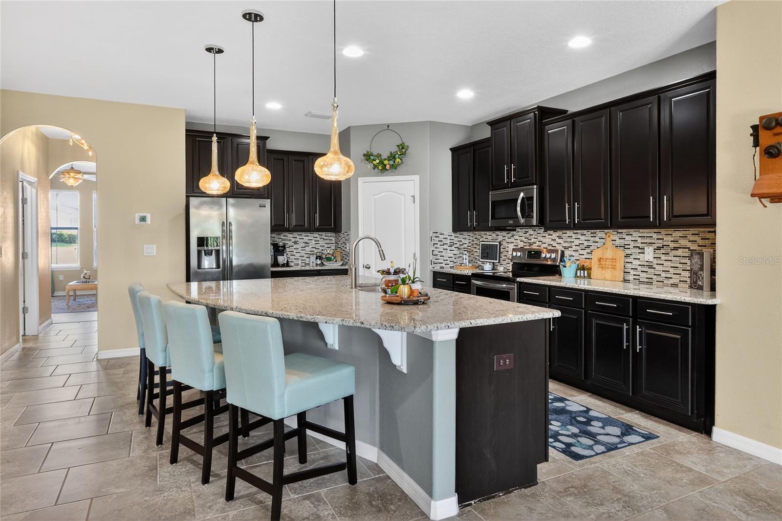 Image 18 of 60 For 132 Broad Street