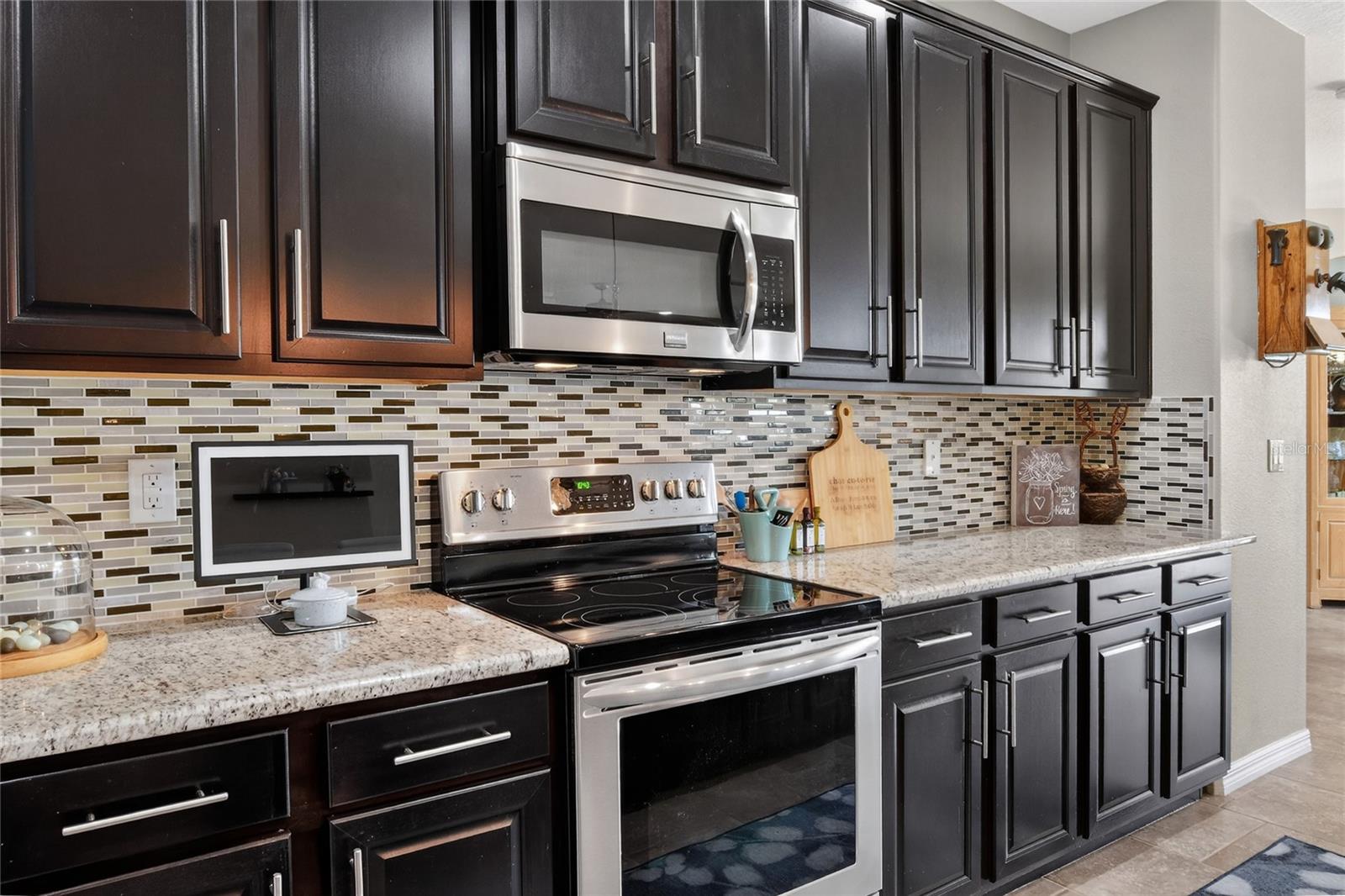 Image 22 of 60 For 132 Broad Street