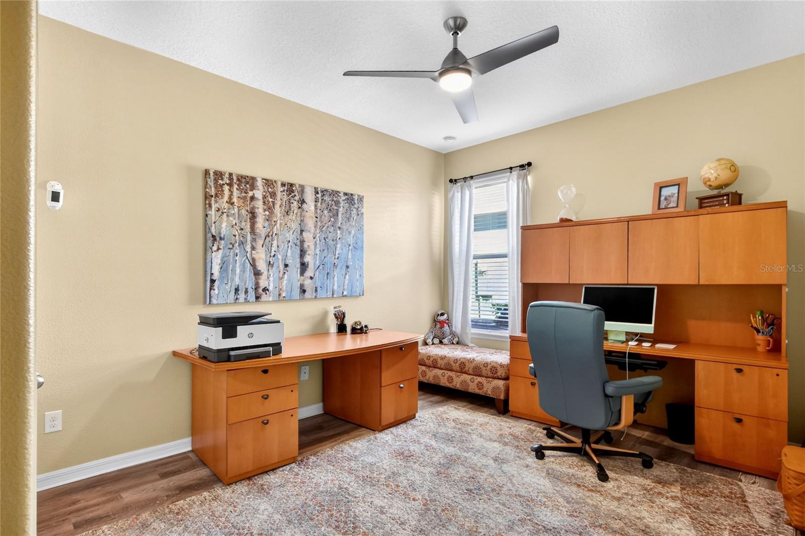 Image 40 of 60 For 132 Broad Street