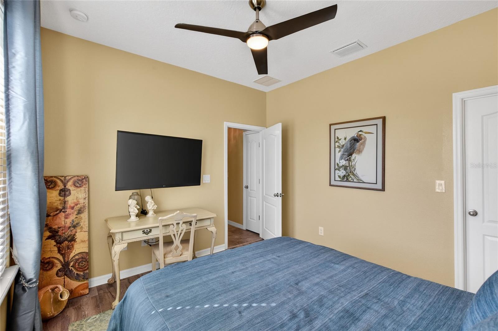 Image 43 of 60 For 132 Broad Street