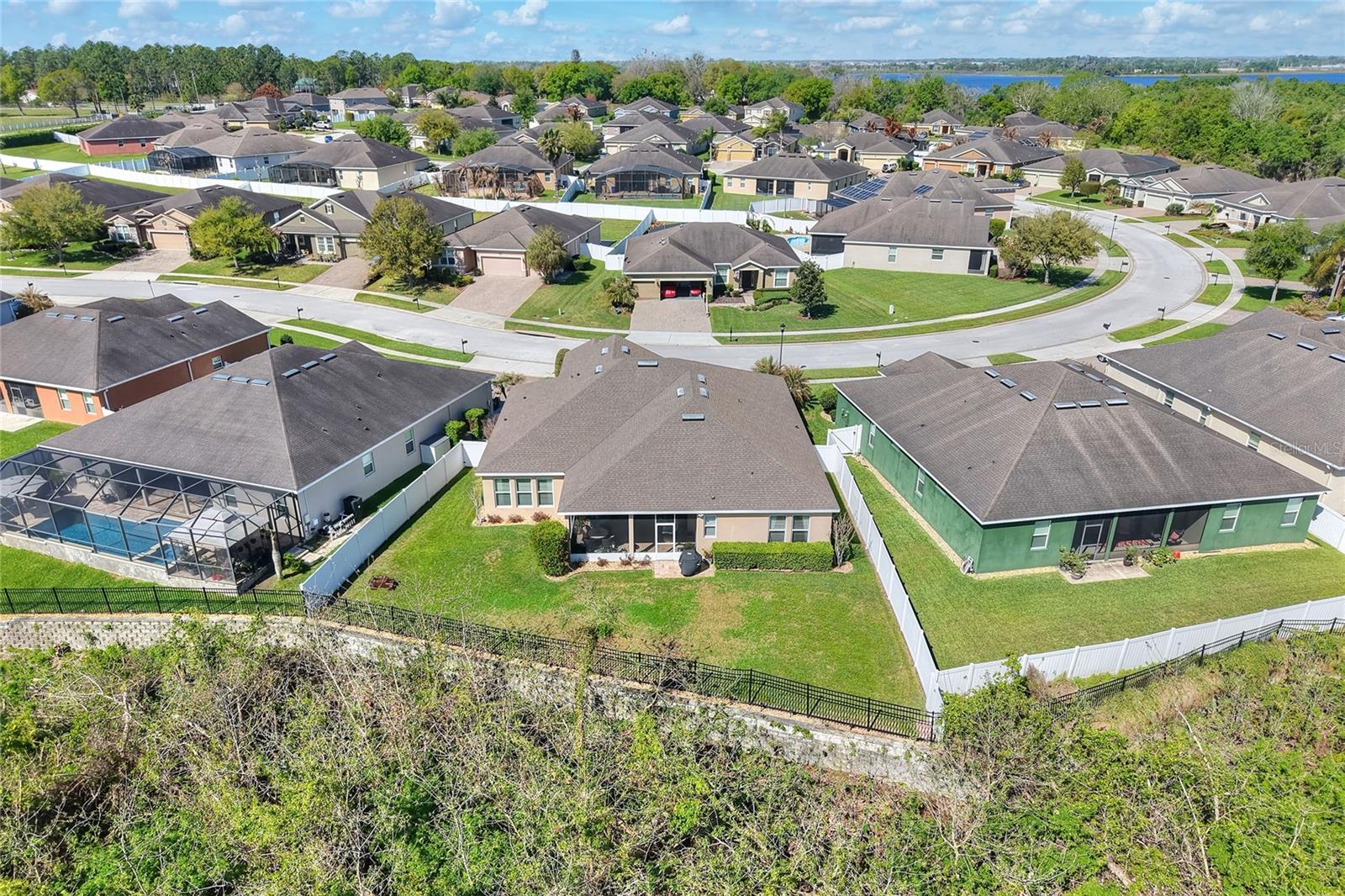 Image 50 of 60 For 132 Broad Street