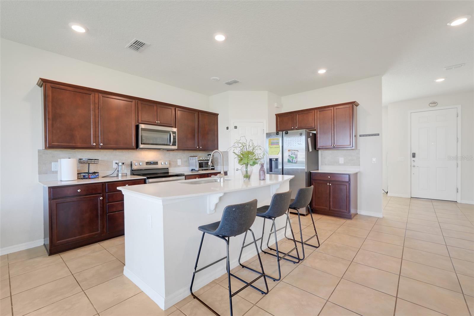 Image 11 of 46 For 2611 Hilltop Loop