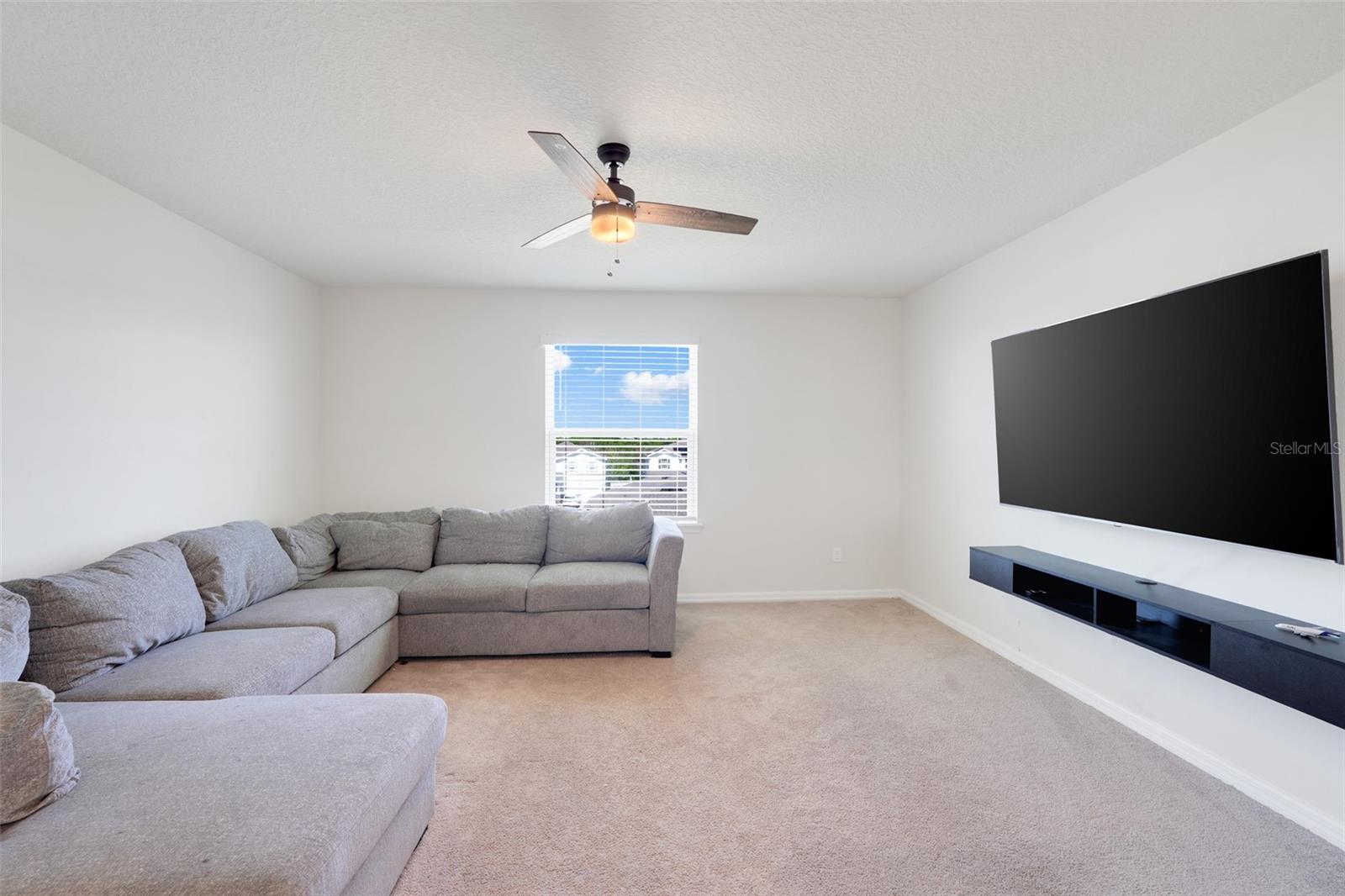 Image 33 of 46 For 2611 Hilltop Loop