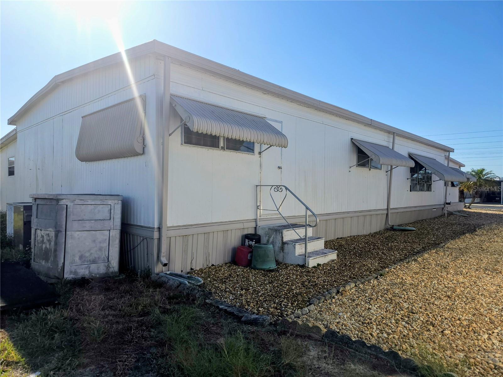 Image 26 of 32 For 2910 San Francisco Lane