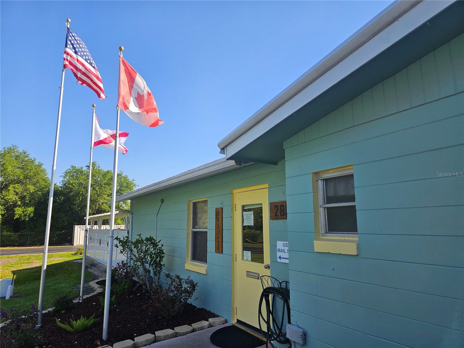 Image 30 of 32 For 2910 San Francisco Lane