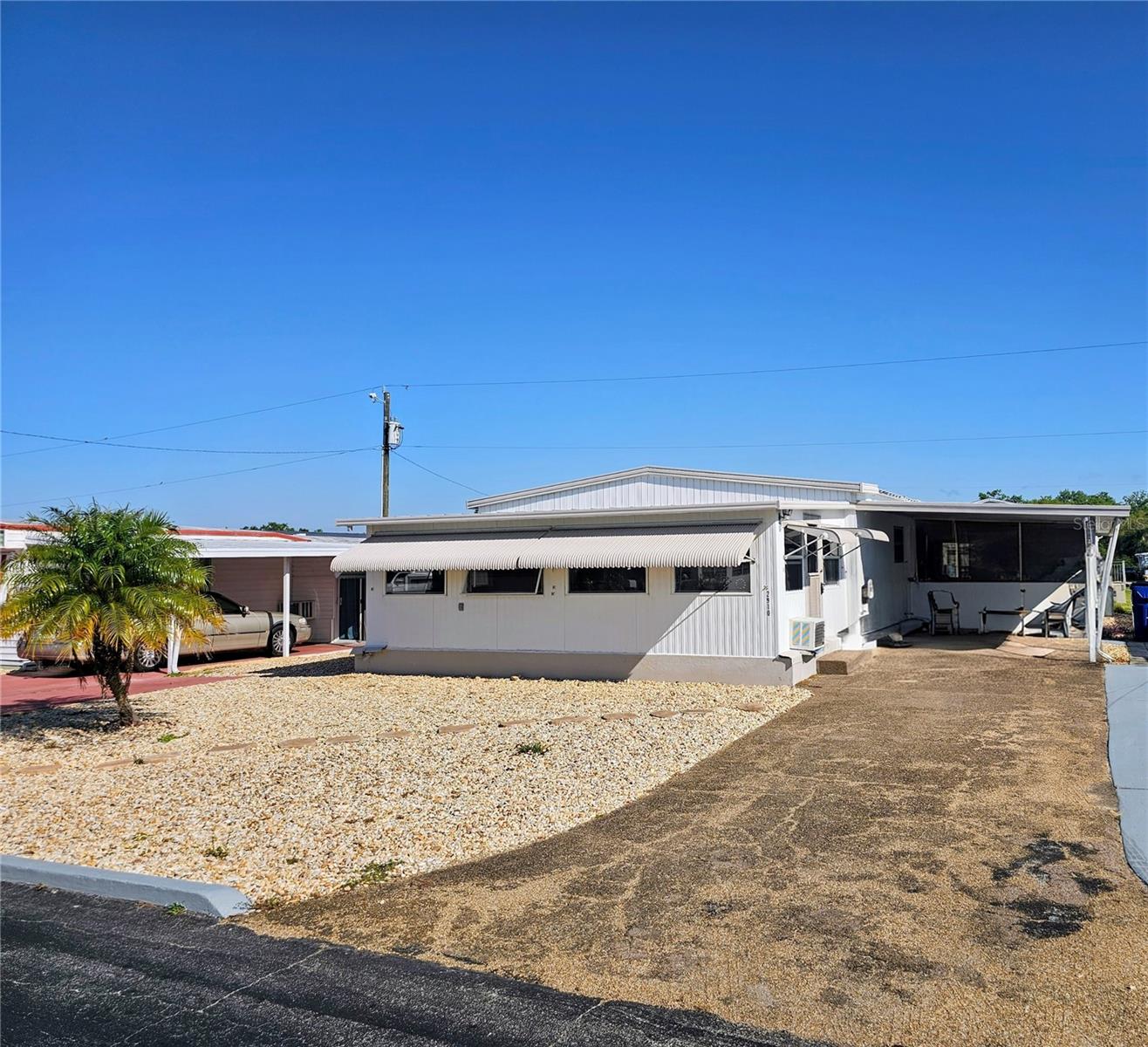 Image 31 of 32 For 2910 San Francisco Lane