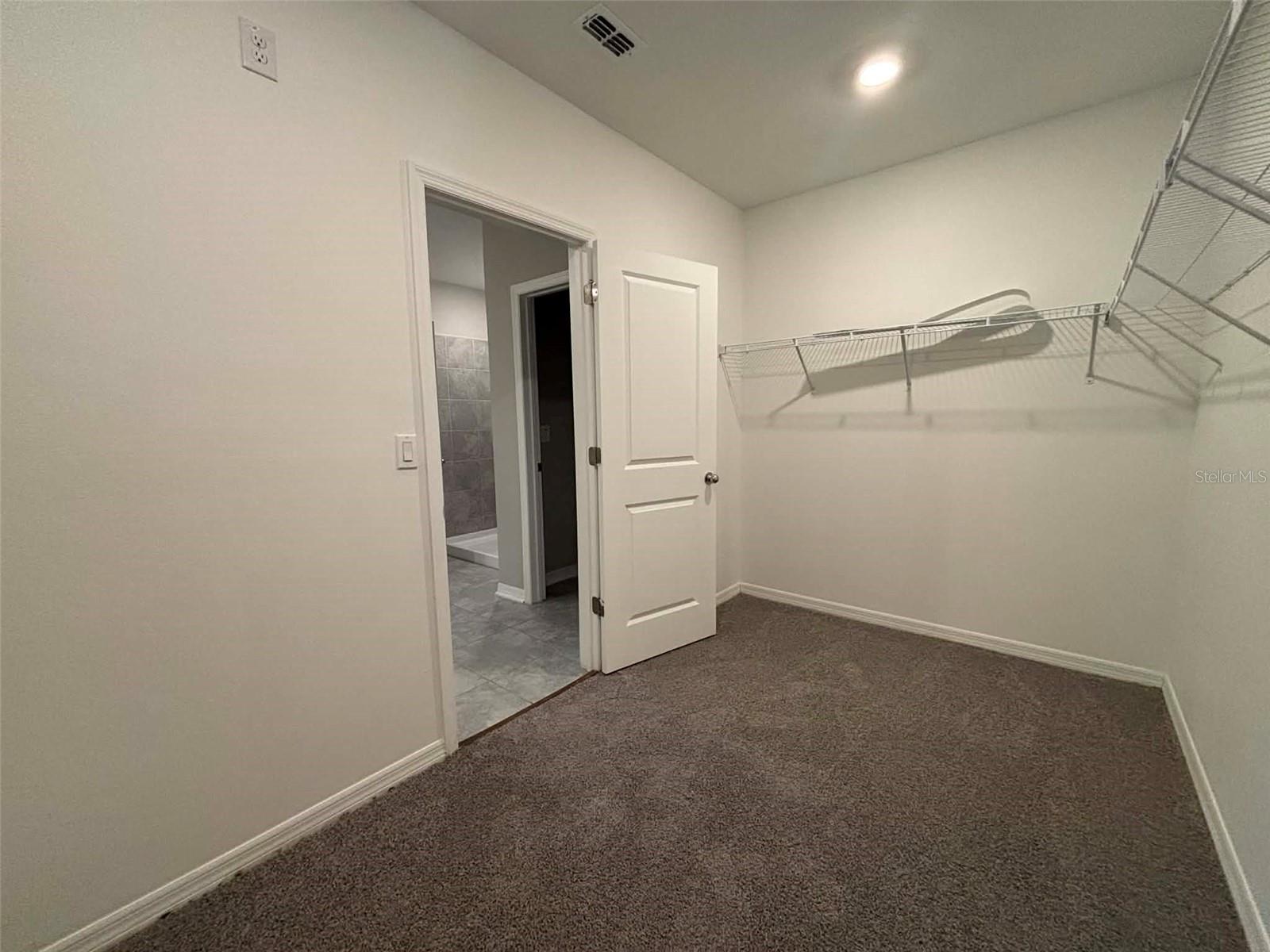 Image 19 of 24 For 1498 Austin Street