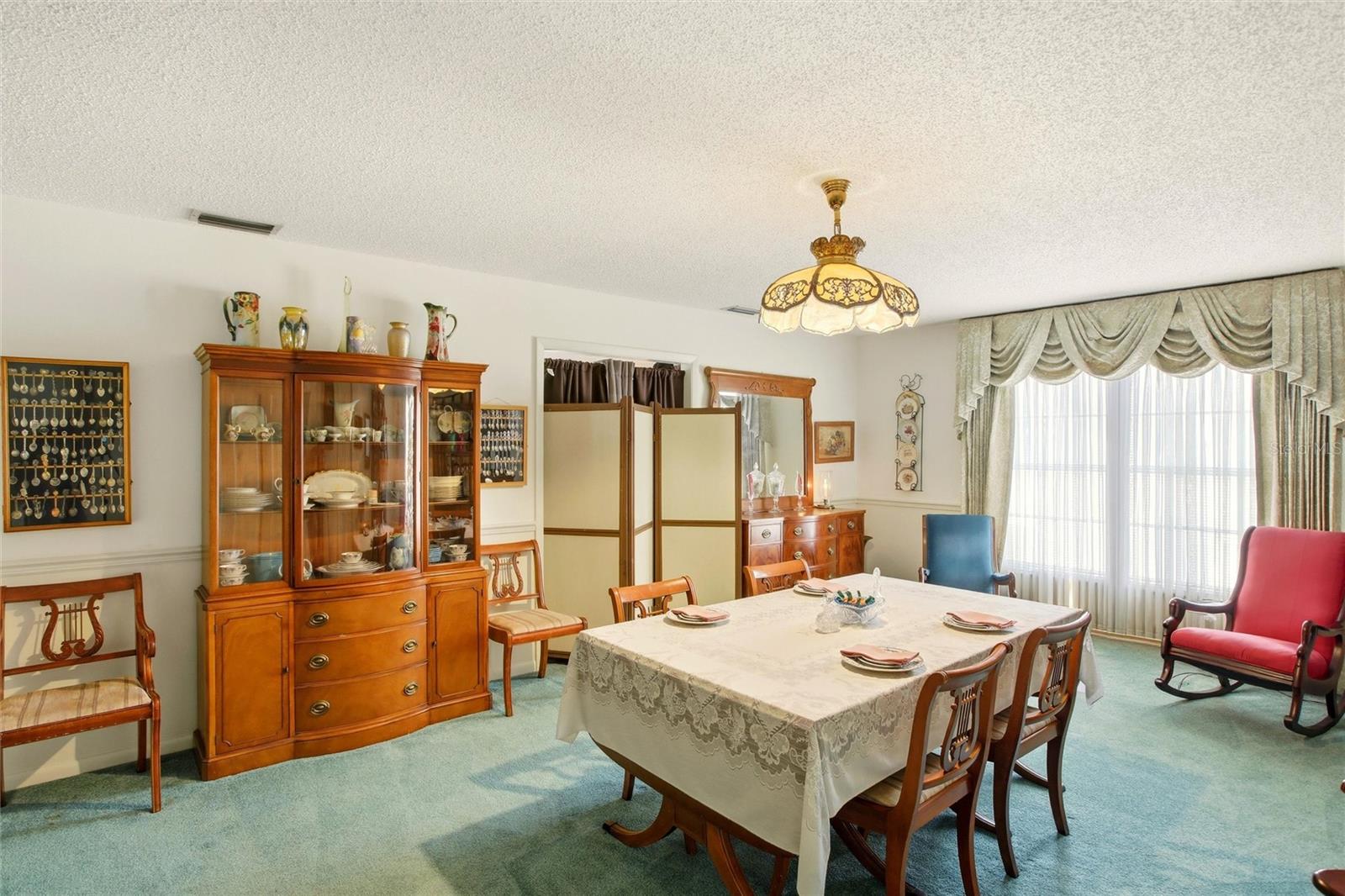 Image 13 of 48 For 3903 Edison Avenue