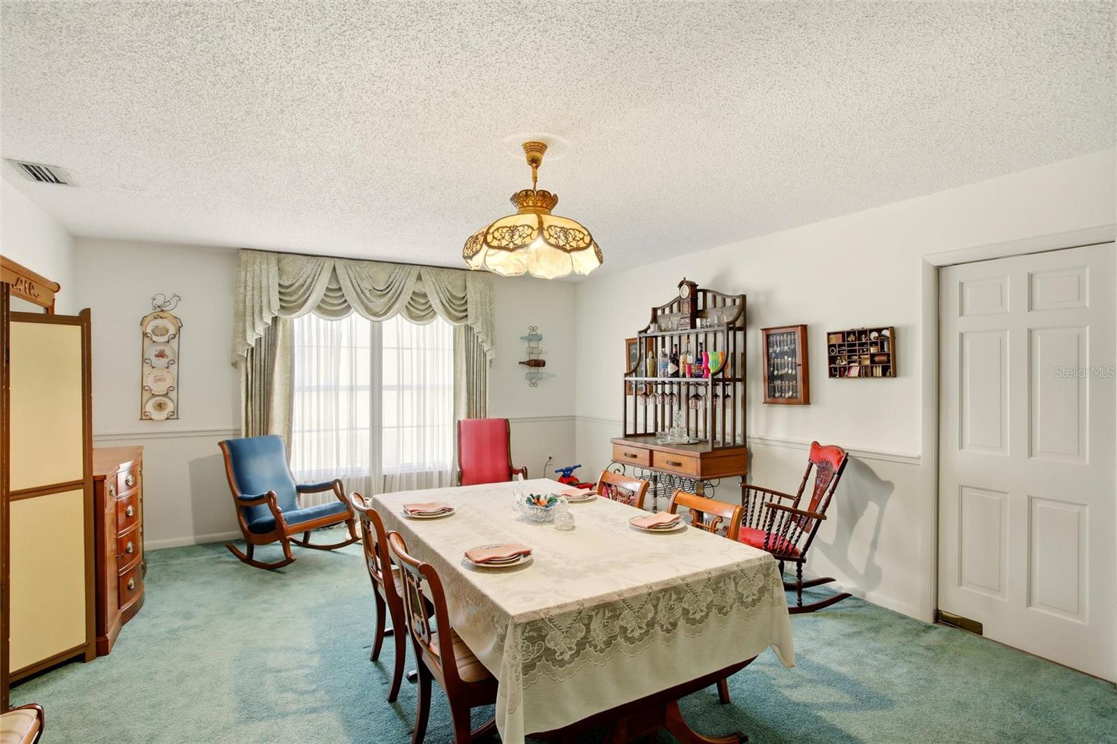 Image 14 of 48 For 3903 Edison Avenue