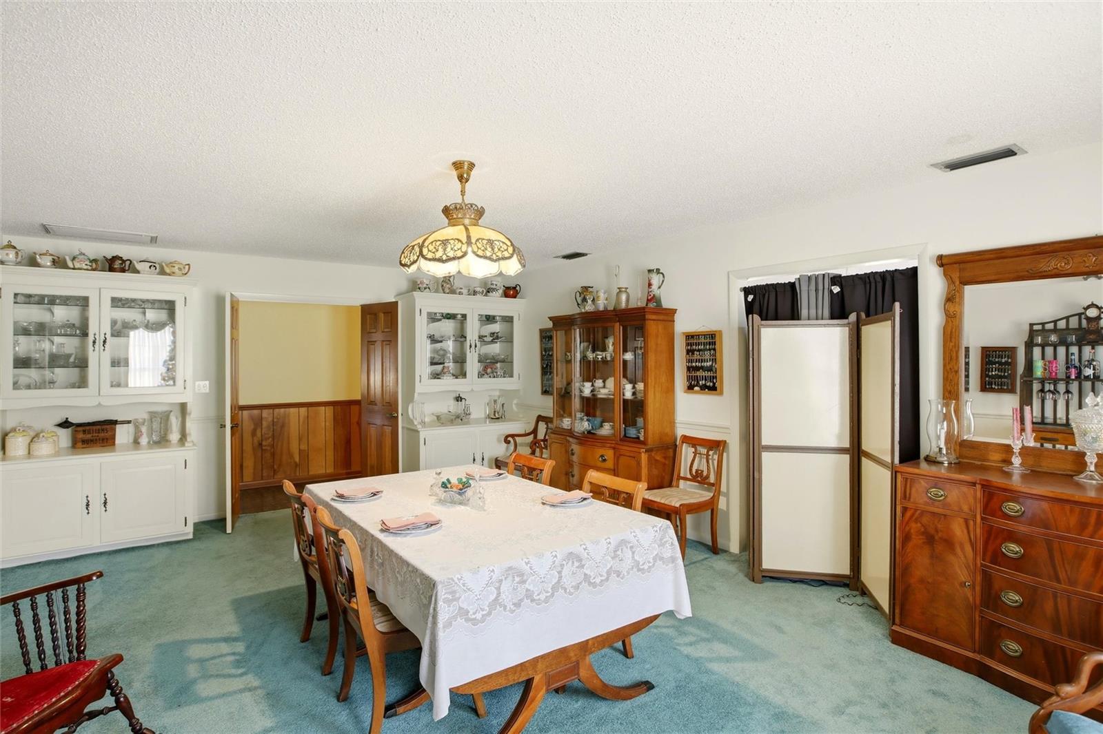 Image 15 of 48 For 3903 Edison Avenue