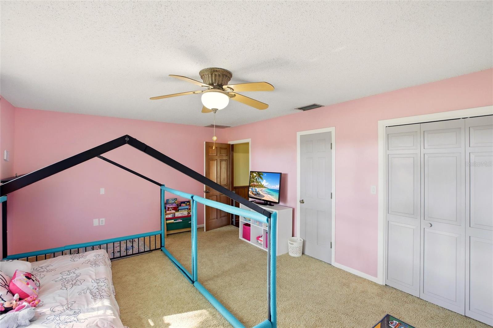 Image 24 of 48 For 3903 Edison Avenue