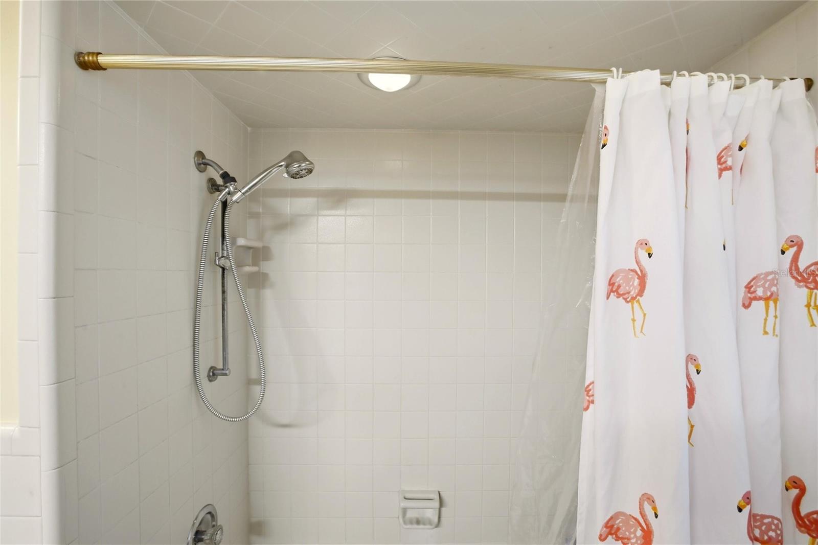 Image 27 of 48 For 3903 Edison Avenue