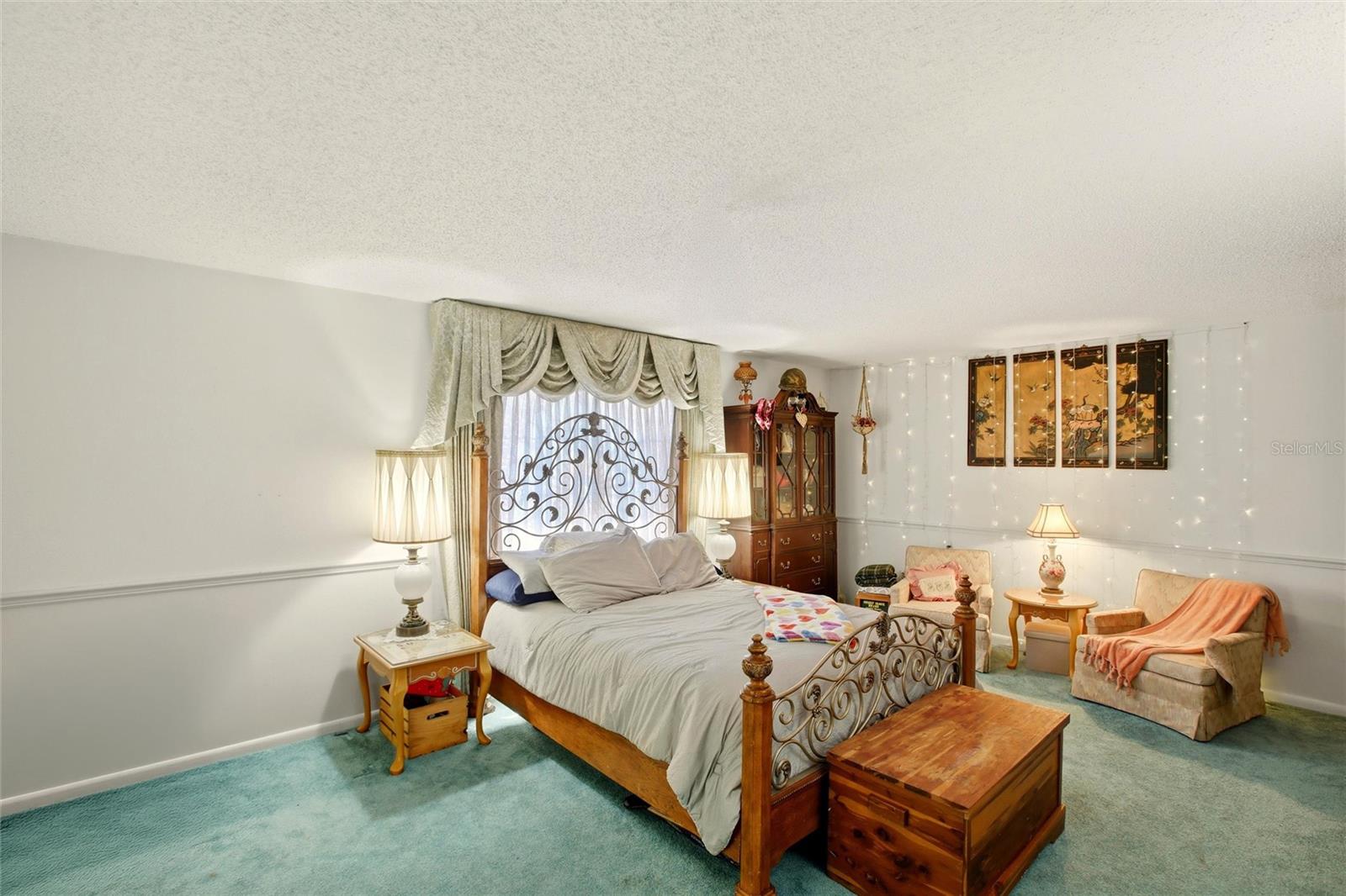 Image 29 of 48 For 3903 Edison Avenue