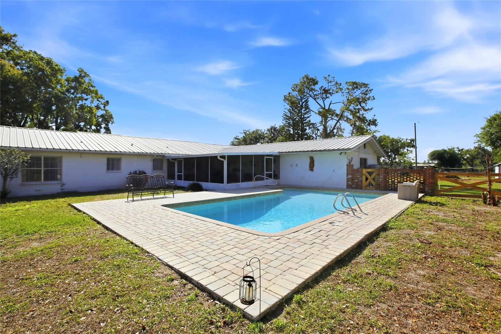 Image 40 of 48 For 3903 Edison Avenue