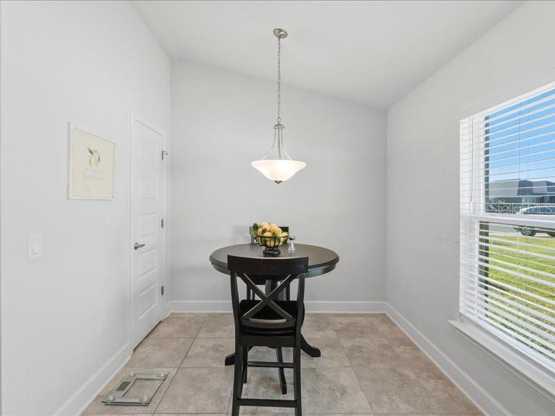 Image 24 of 46 For 1646 Tressel Court