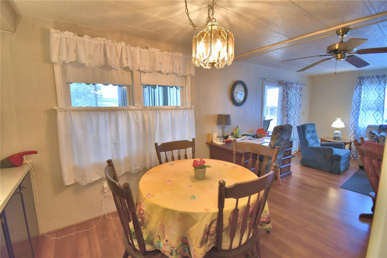 Image 11 of 63 For 4918 Rosewood Street