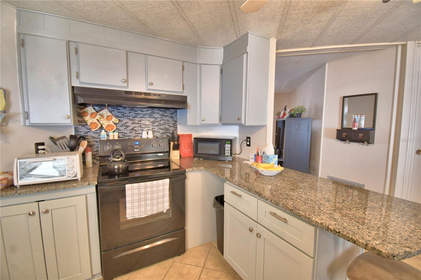 Image 22 of 63 For 4918 Rosewood Street