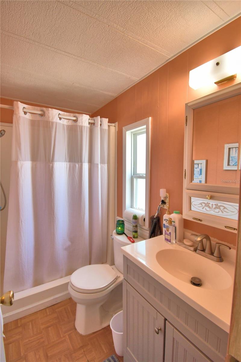 Image 32 of 63 For 4918 Rosewood Street