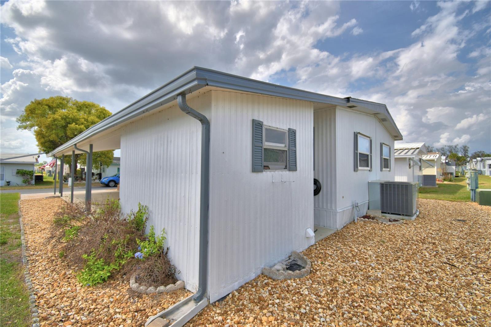 Image 40 of 63 For 4918 Rosewood Street