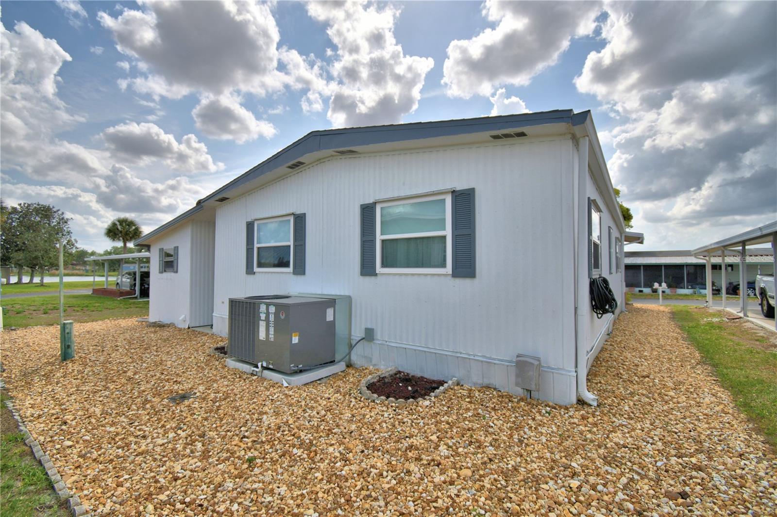 Image 42 of 63 For 4918 Rosewood Street