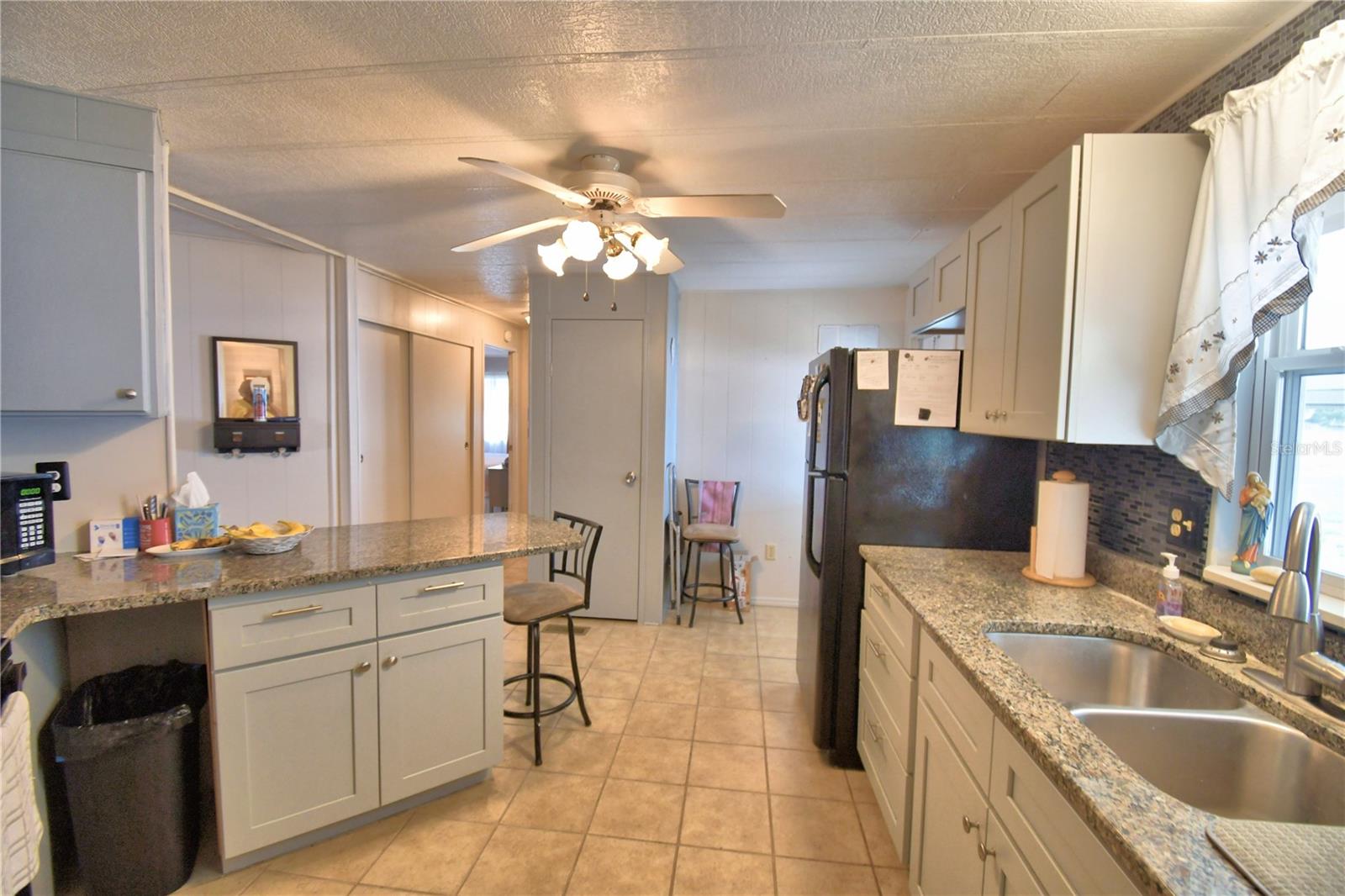 Image 6 of 63 For 4918 Rosewood Street