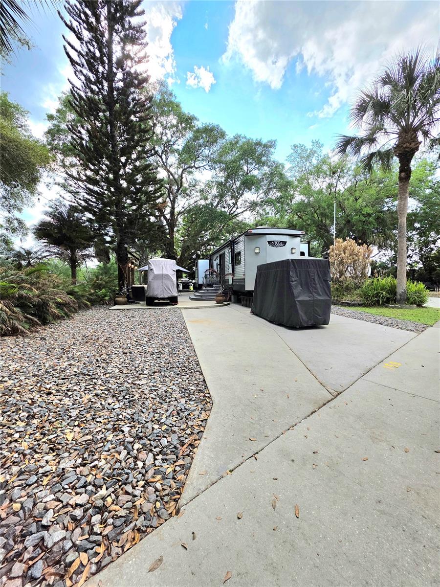 Image 2 of 14 For 159 Horseshoe Bend