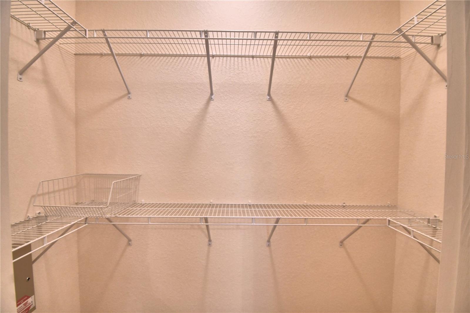 Image 13 of 58 For 1507 Vienna Square Drive