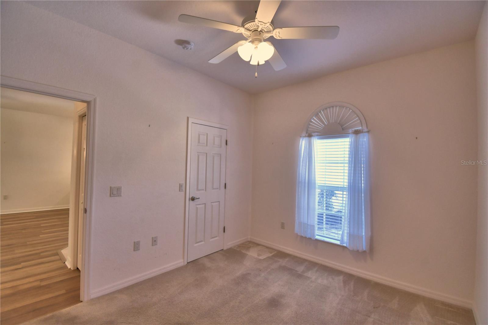 Image 18 of 58 For 1507 Vienna Square Drive